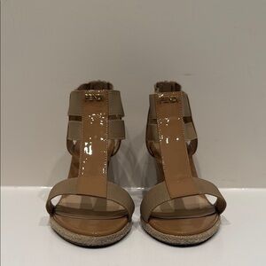 Fendi Tan Women's Sandals